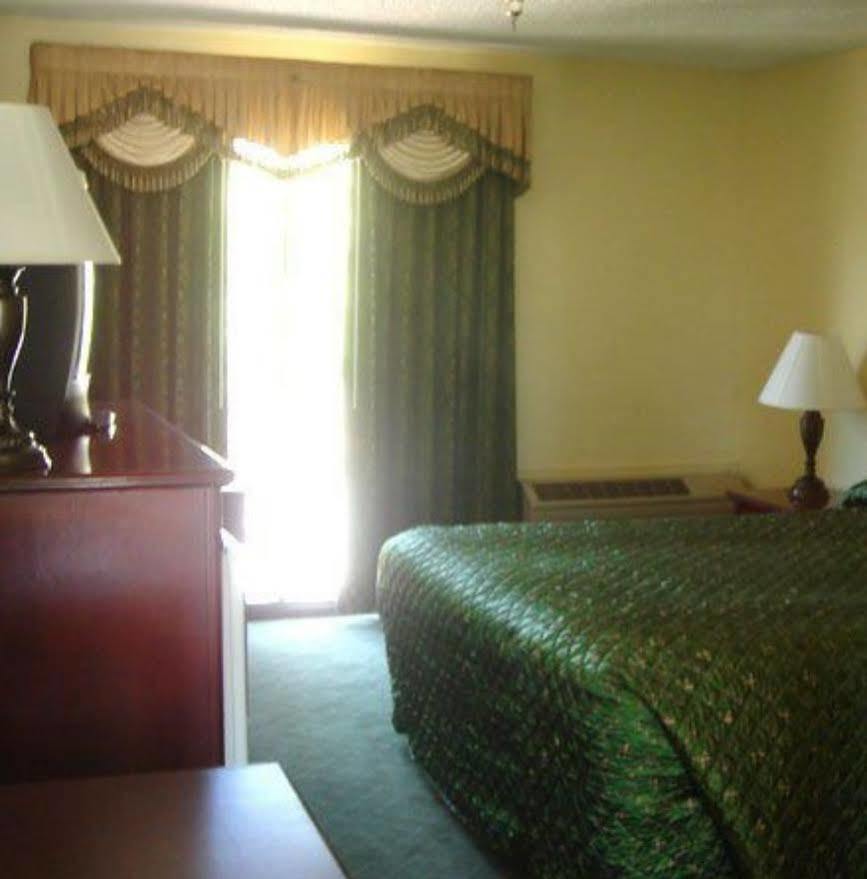 Calimesa Inn Room photo